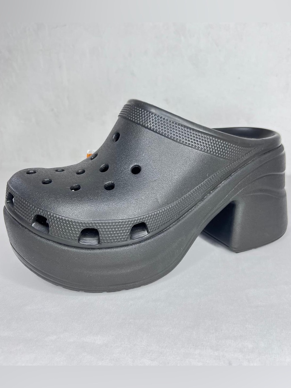 CROCS SINGLE LEFT SHOE ONLY Platform Clog Mule - Black
